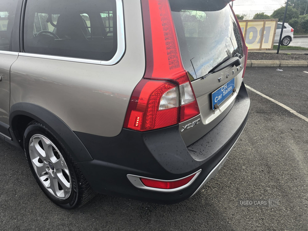 Volvo XC70 DIESEL ESTATE in Down