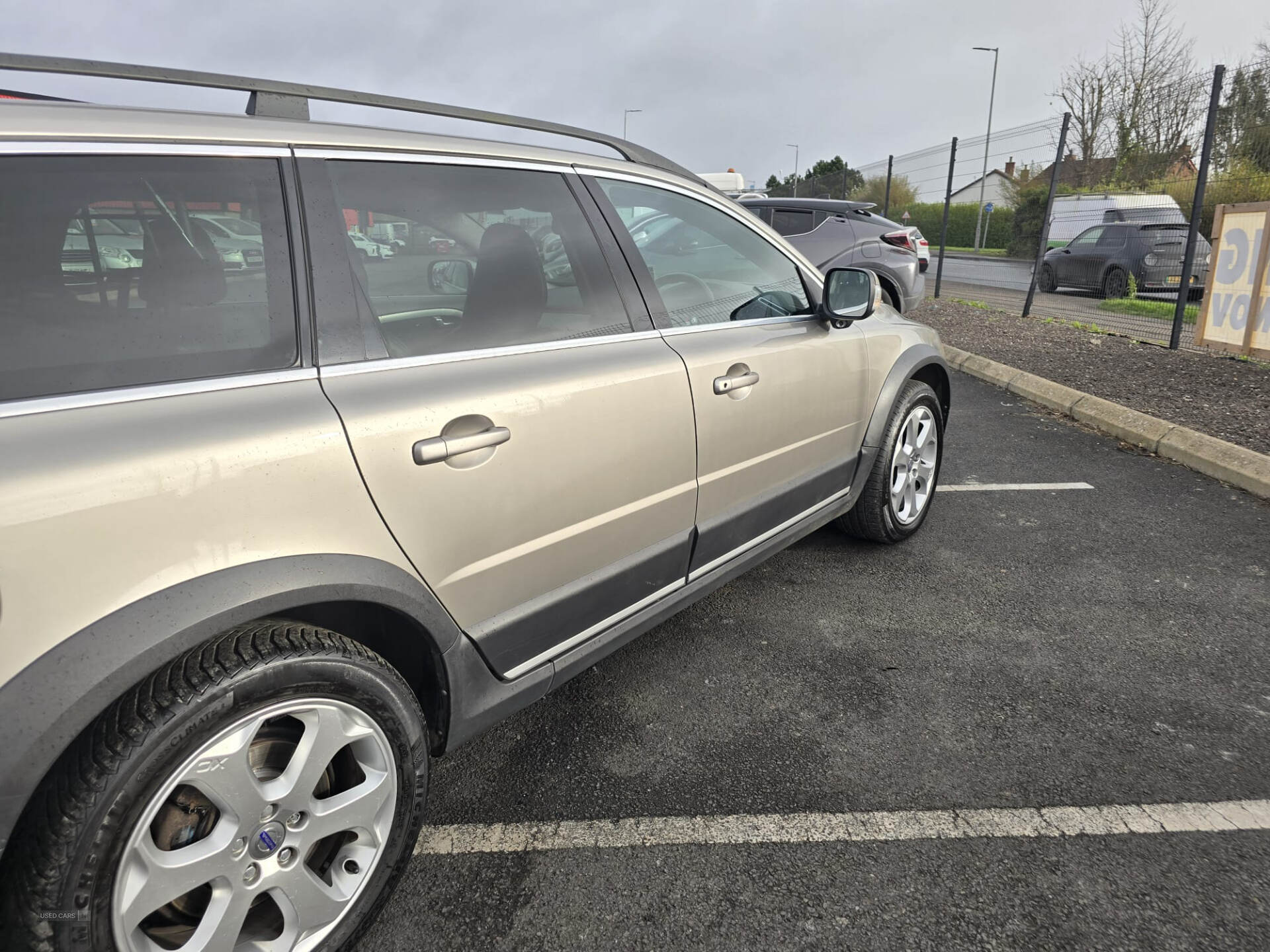 Volvo XC70 DIESEL ESTATE in Down