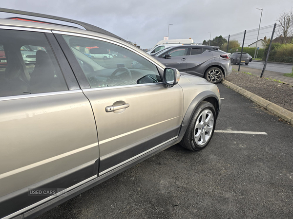 Volvo XC70 DIESEL ESTATE in Down