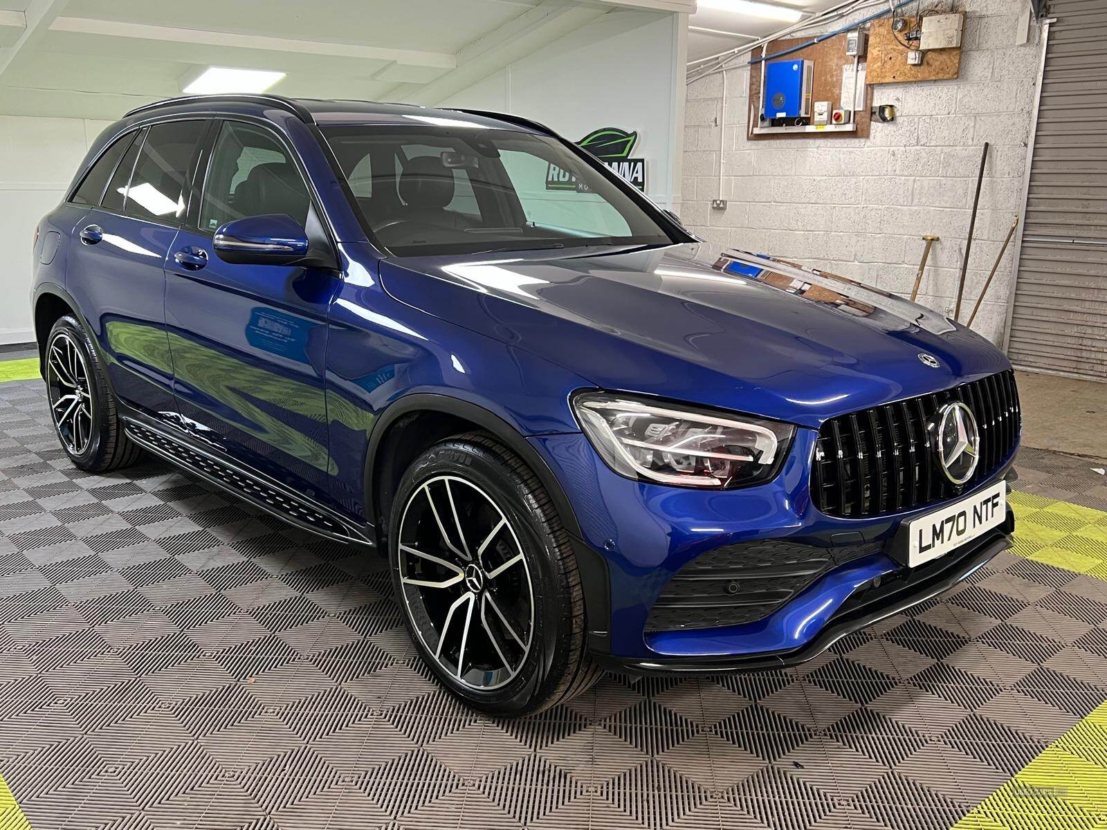 Oct 2020 Mercedes GLC-Class GLC 220d 4Matic AMG Line 5dr 9G-Tronic