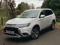 Mitsubishi Outlander ESTATE in Antrim