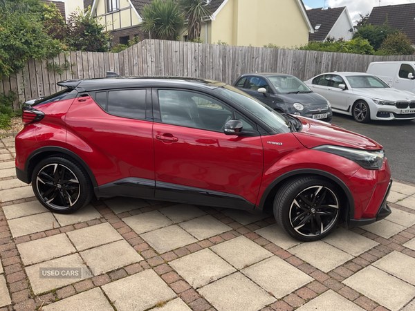 Toyota C-HR HATCHBACK in Down