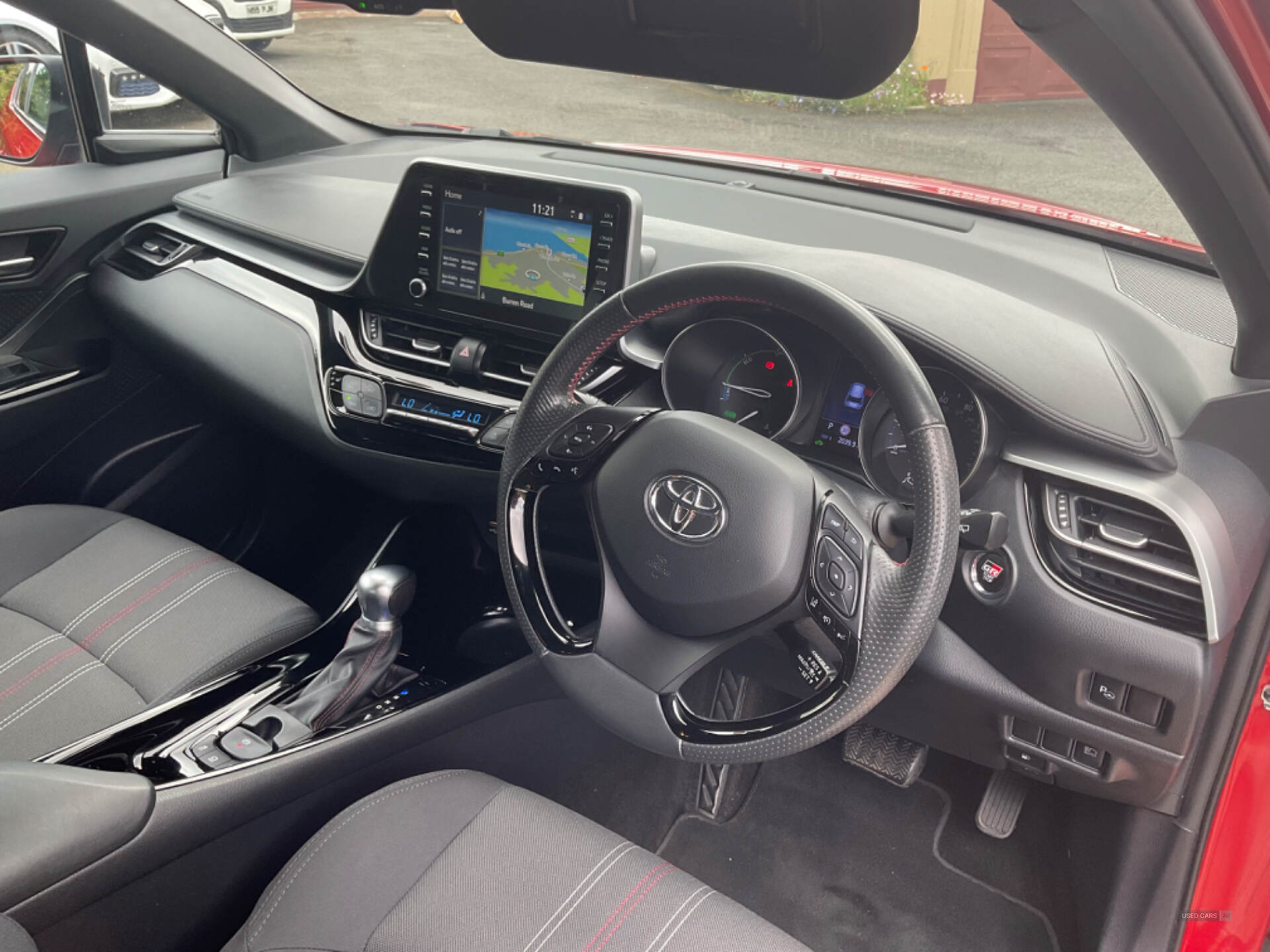 Toyota C-HR HATCHBACK in Down
