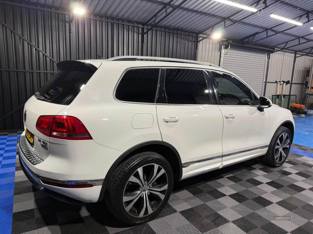 Volkswagen Touareg DIESEL ESTATE in Tyrone