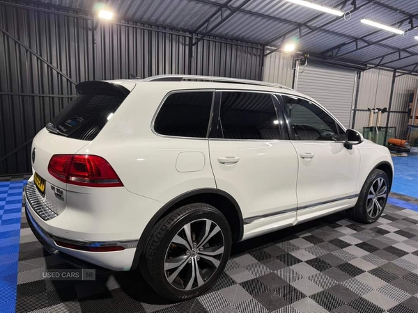 Volkswagen Touareg DIESEL ESTATE in Tyrone