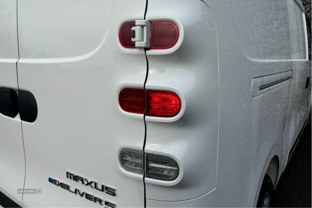 Feb 2021 Maxus eDeliver 5 Deliver 5 64kWh L2H1