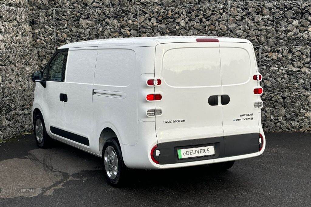 Feb 2021 Maxus eDeliver 5 Deliver 5 64kWh L2H1