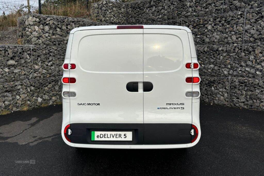 Feb 2021 Maxus eDeliver 5 Deliver 5 64kWh L2H1