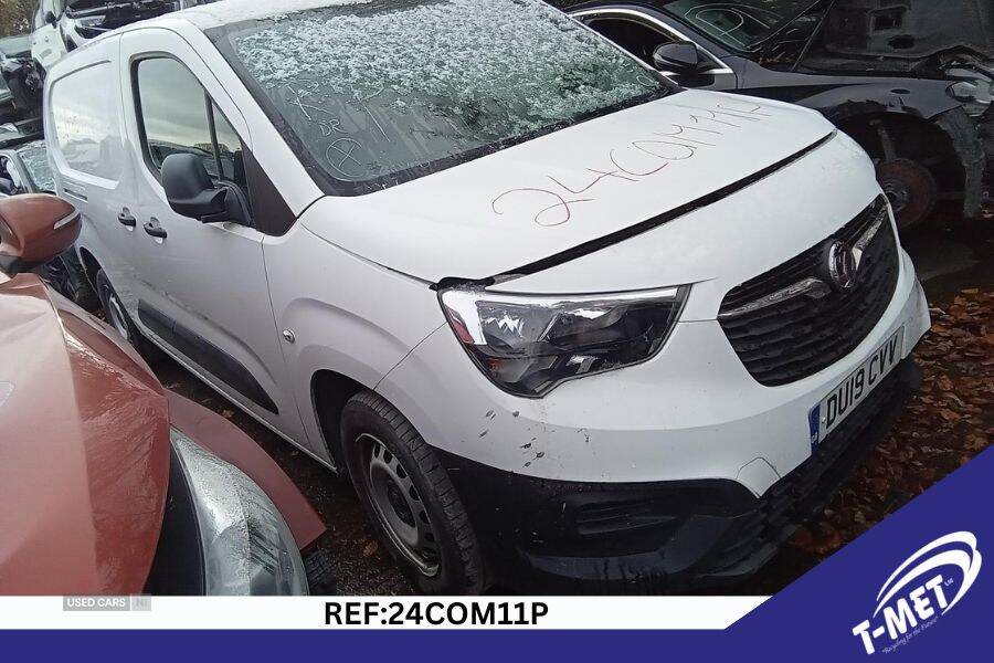 Mar 2019 Vauxhall Combo 2300 1.6 Turbo D 100ps H1 Edition Van