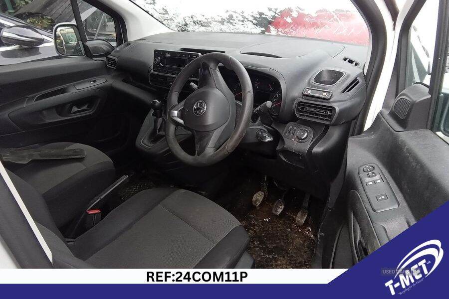 Mar 2019 Vauxhall Combo 2300 1.6 Turbo D 100ps H1 Edition Van