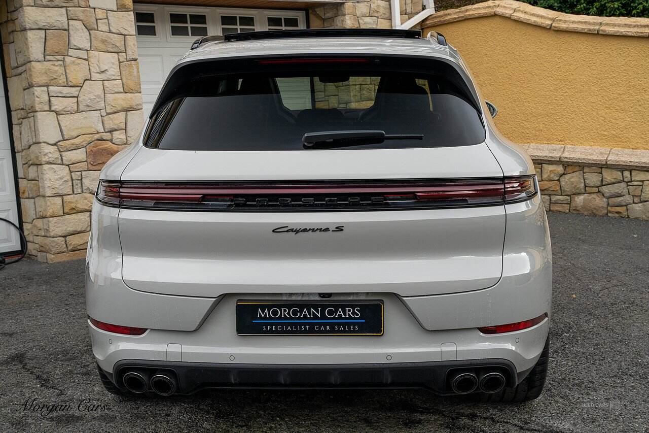 Mar 2024 Porsche Cayenne S 5dr Tiptronic S