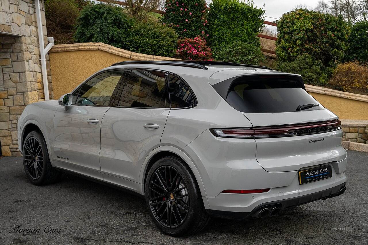 Mar 2024 Porsche Cayenne S 5dr Tiptronic S