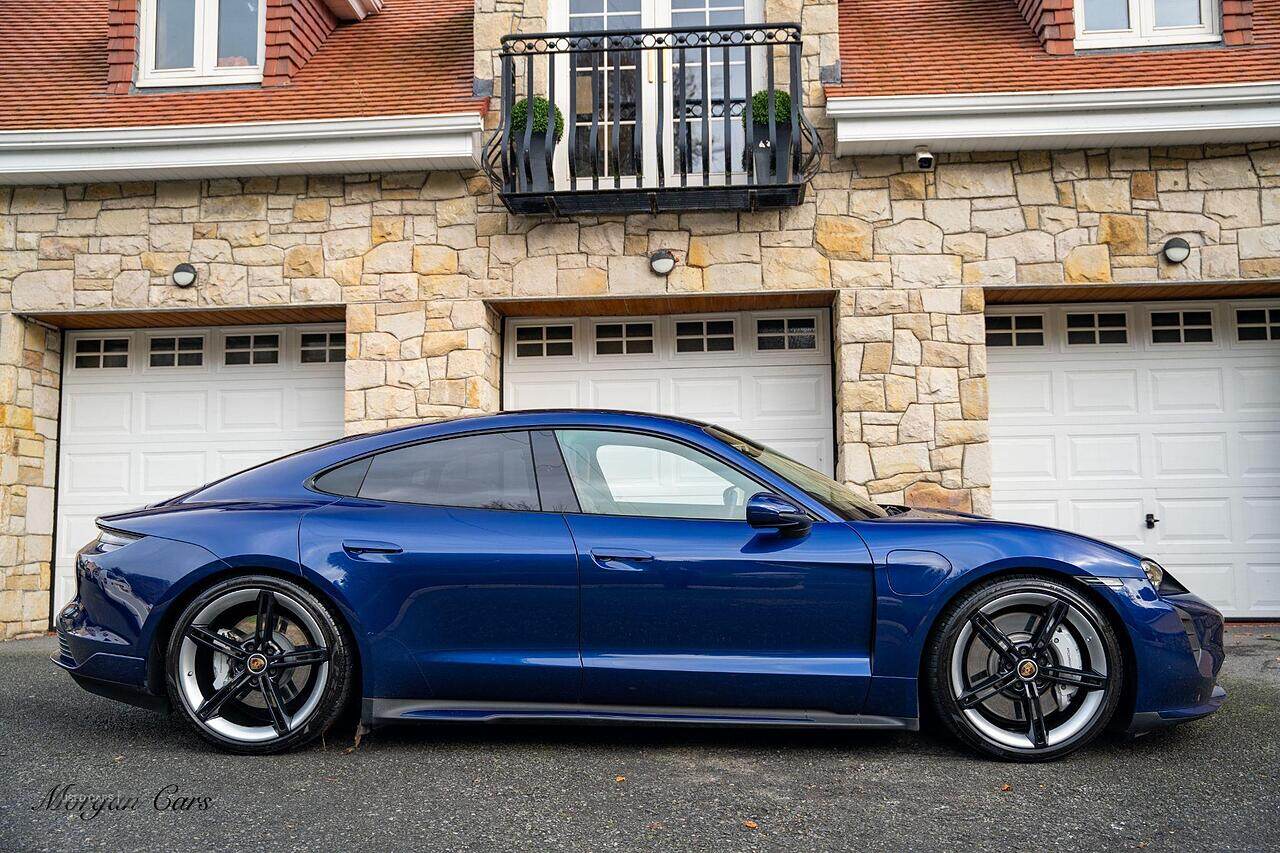 Sep 2021 Porsche Taycan 500kW Turbo 93kWh 4dr Auto