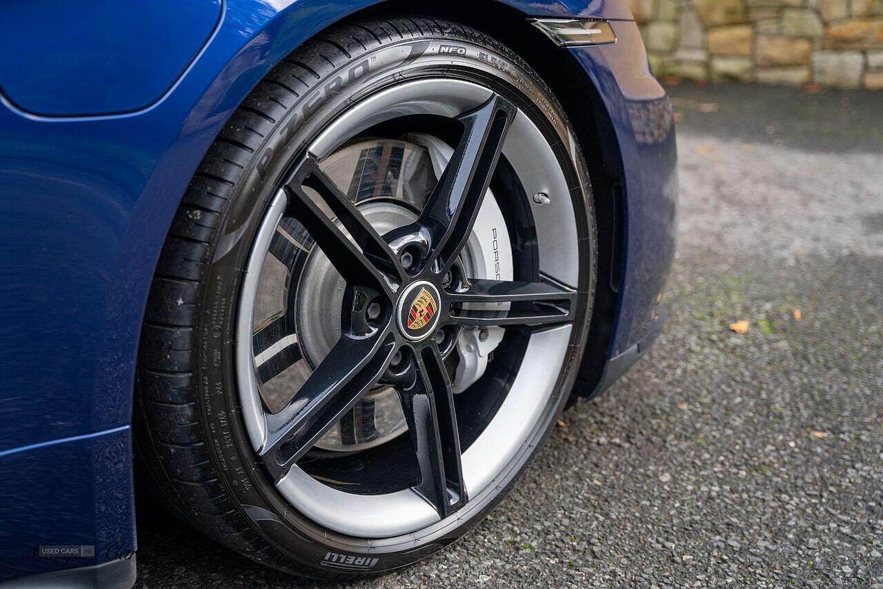 Sep 2021 Porsche Taycan 500kW Turbo 93kWh 4dr Auto