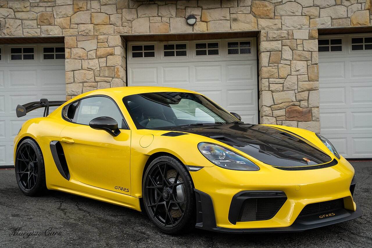 Jun 2023 Porsche 718 4.0 GT4 RS 2dr PDK
