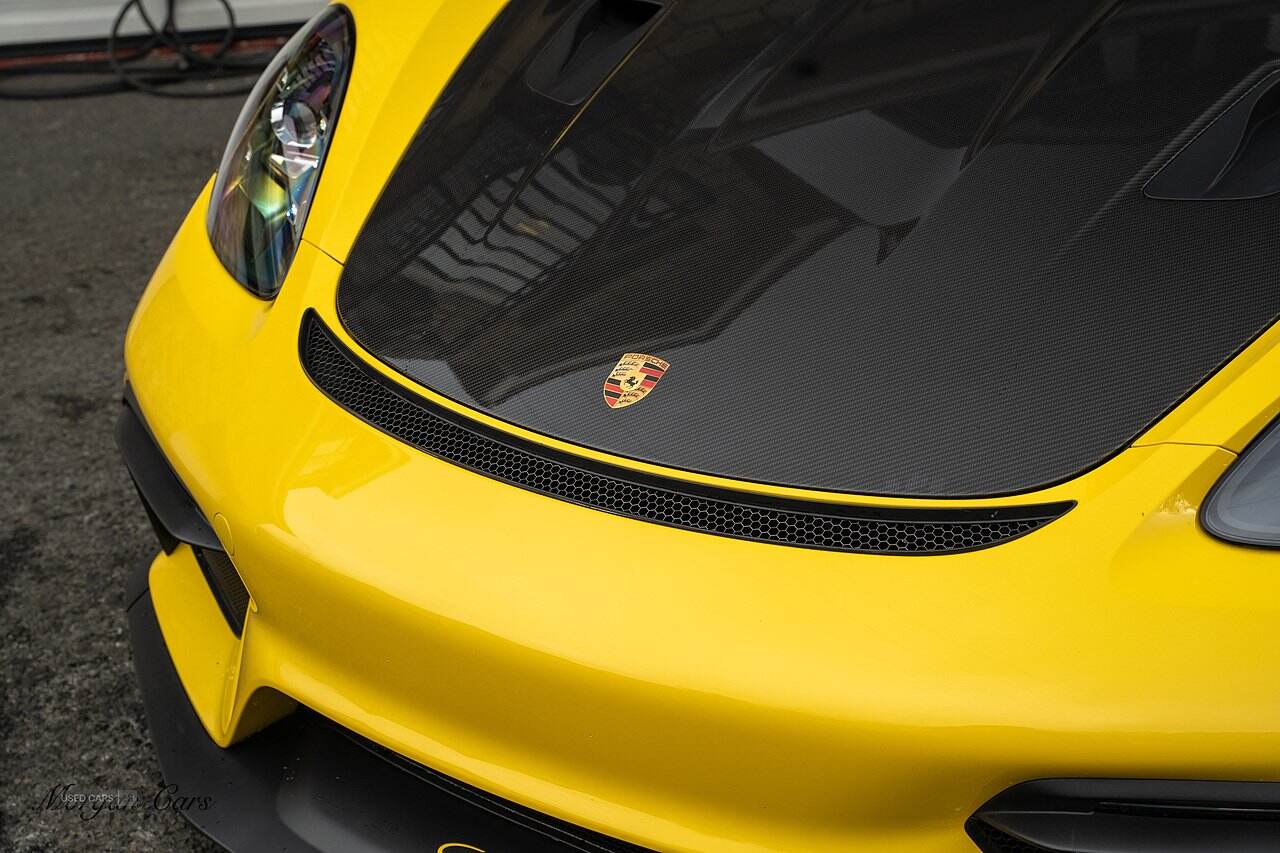 Jun 2023 Porsche 718 4.0 GT4 RS 2dr PDK