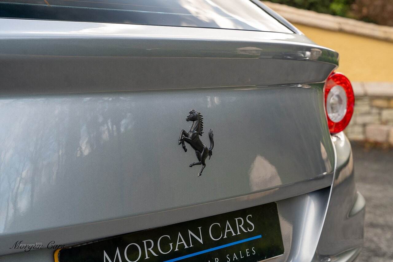 Dec 2011 Ferrari FF 2dr Auto