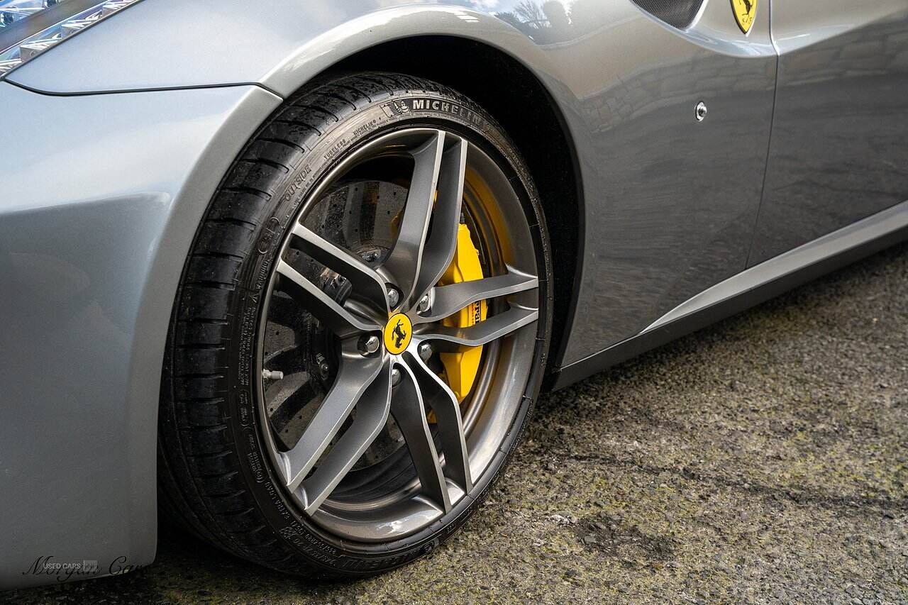 Dec 2011 Ferrari FF 2dr Auto