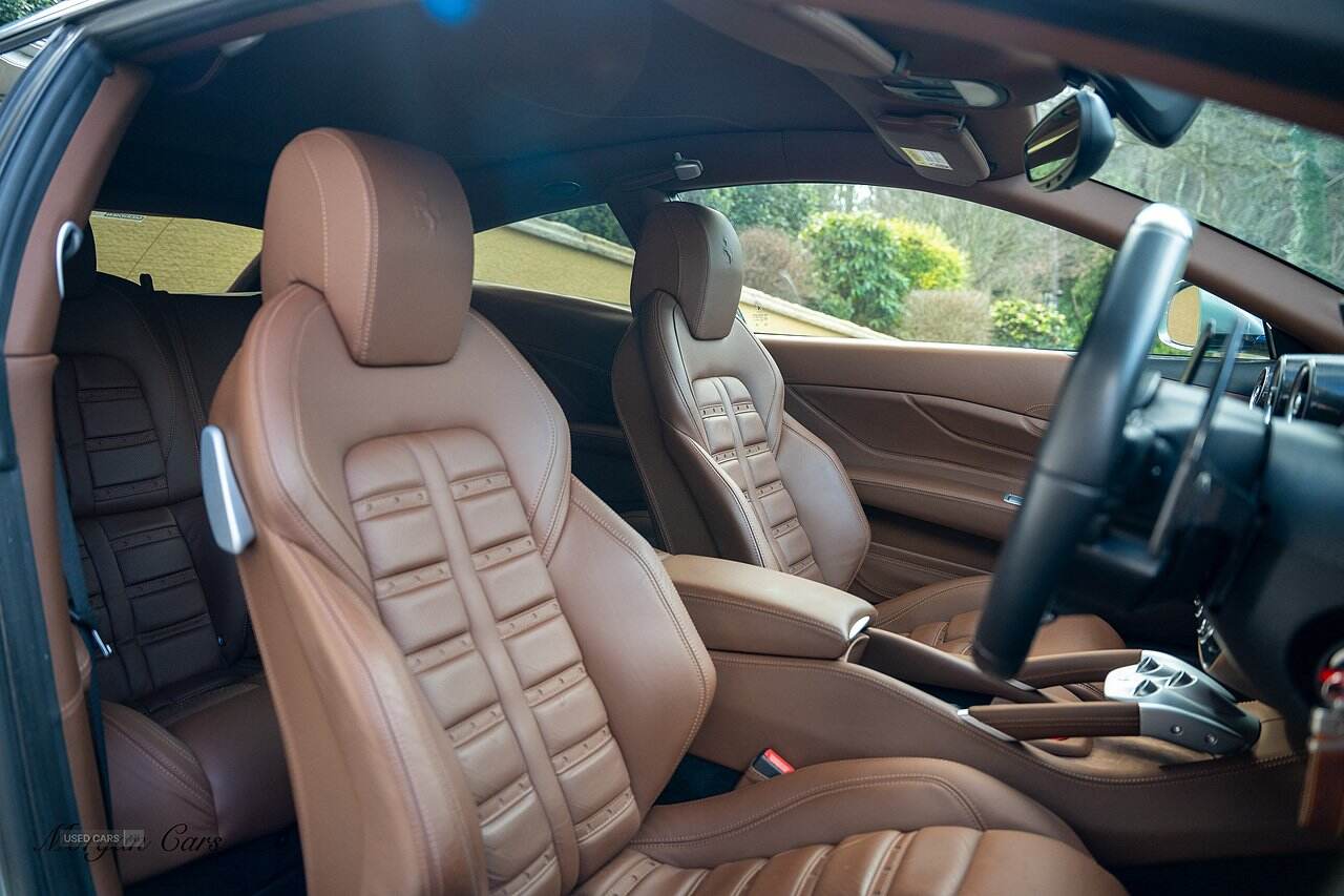 Dec 2011 Ferrari FF 2dr Auto