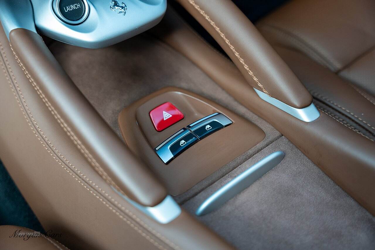 Dec 2011 Ferrari FF 2dr Auto