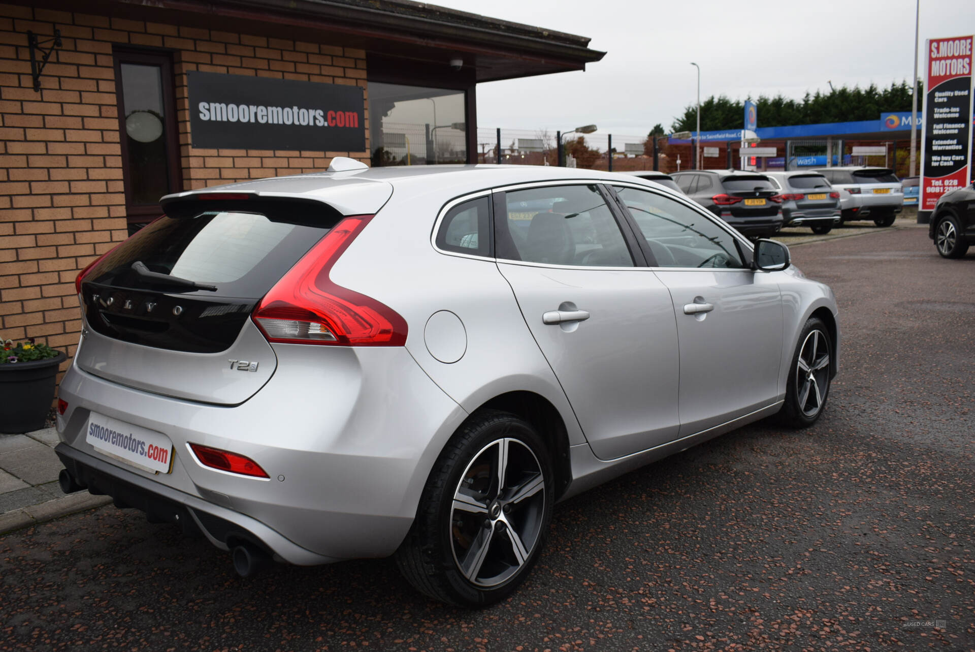 Volvo V40 HATCHBACK in Antrim