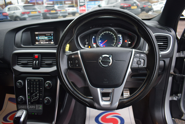 Volvo V40 HATCHBACK in Antrim