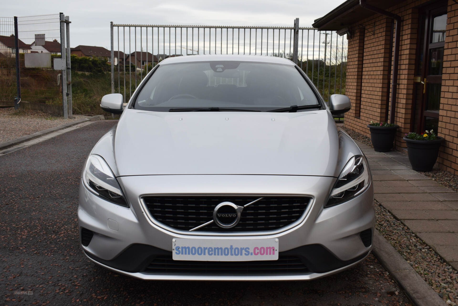 Volvo V40 HATCHBACK in Antrim