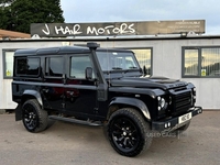 Land Rover Defender 110 XS in Down