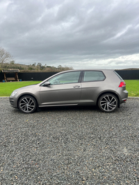 Volkswagen Golf 1.6 TDI 105 SE 3dr in Down