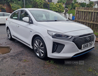 Hyundai Ioniq 1.6 GDi Hybrid Premium SE 5dr DCT in Down