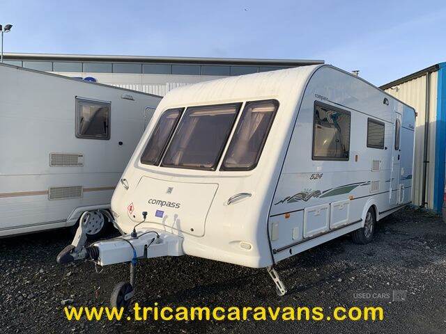 2006 Compass Rallye 524, 1 Owner, Side Dinette, End Washroom
