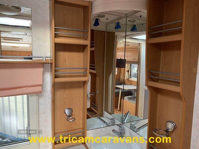 2006 Compass Rallye 524, 1 Owner, Side Dinette, End Washroom