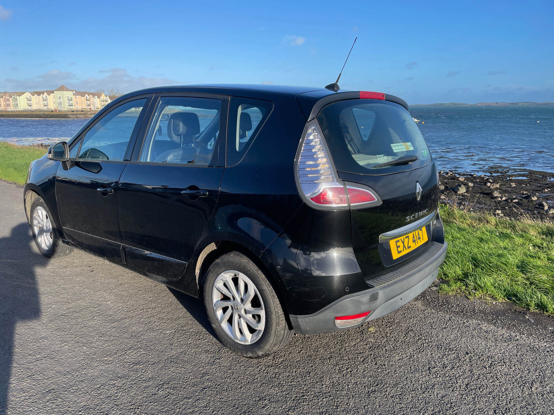 May 2013 Renault Scenic 1.5 dCi Dynamique TomTom Energy 5dr [Start Stop]