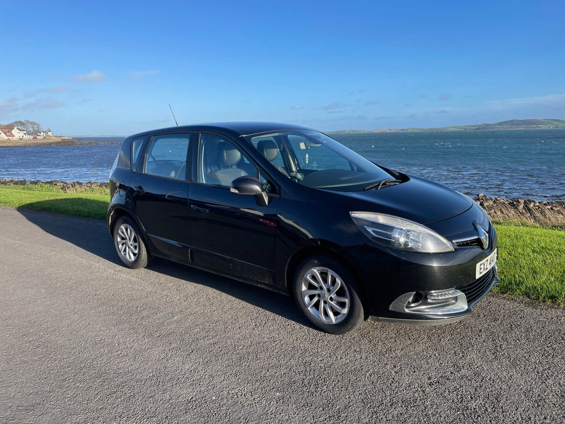 May 2013 Renault Scenic 1.5 dCi Dynamique TomTom Energy 5dr [Start Stop]