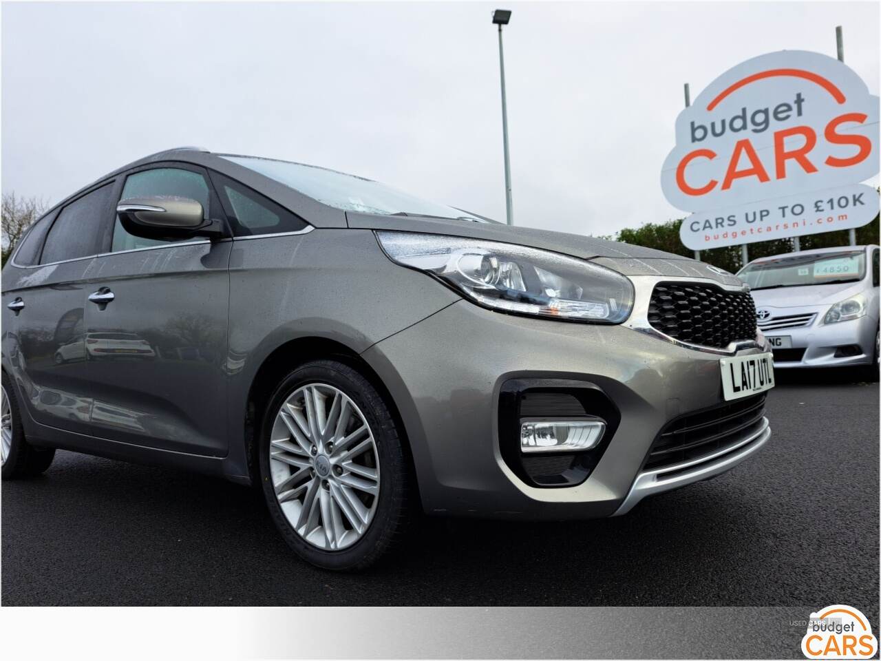 Kia Carens DIESEL ESTATE in Down