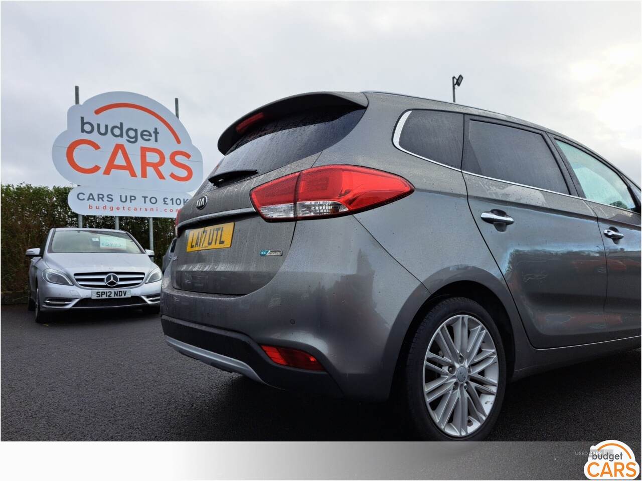 Kia Carens DIESEL ESTATE in Down