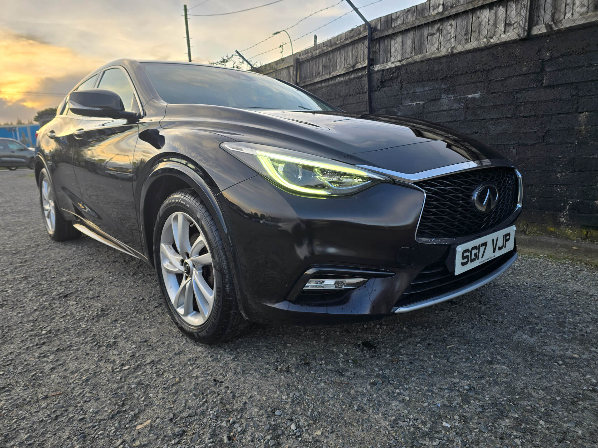 Infiniti Q30 DIESEL HATCHBACK in Down