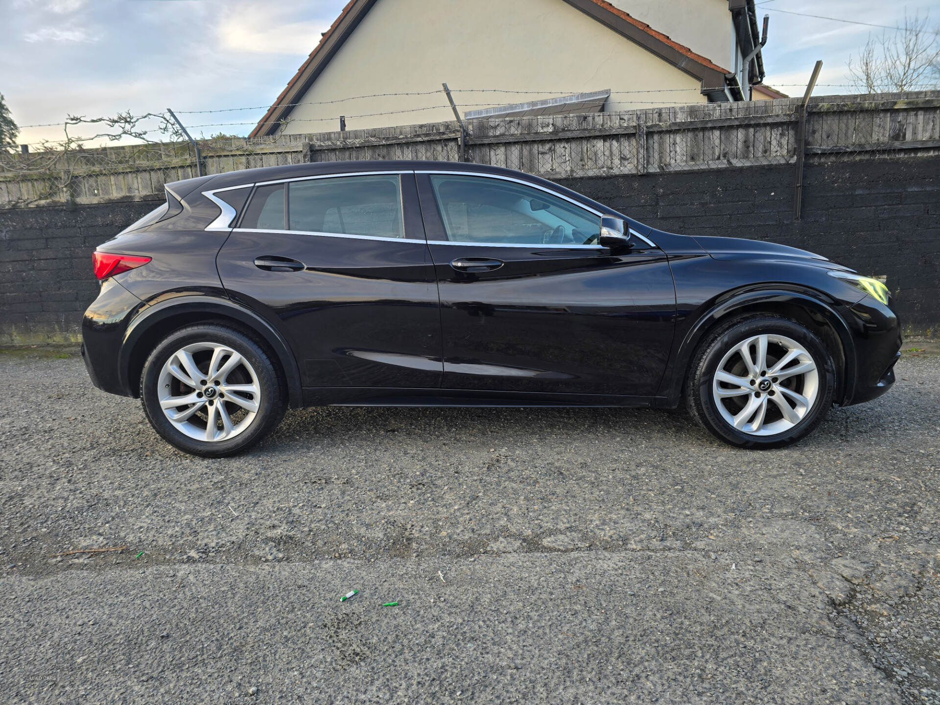 Infiniti Q30 DIESEL HATCHBACK in Down