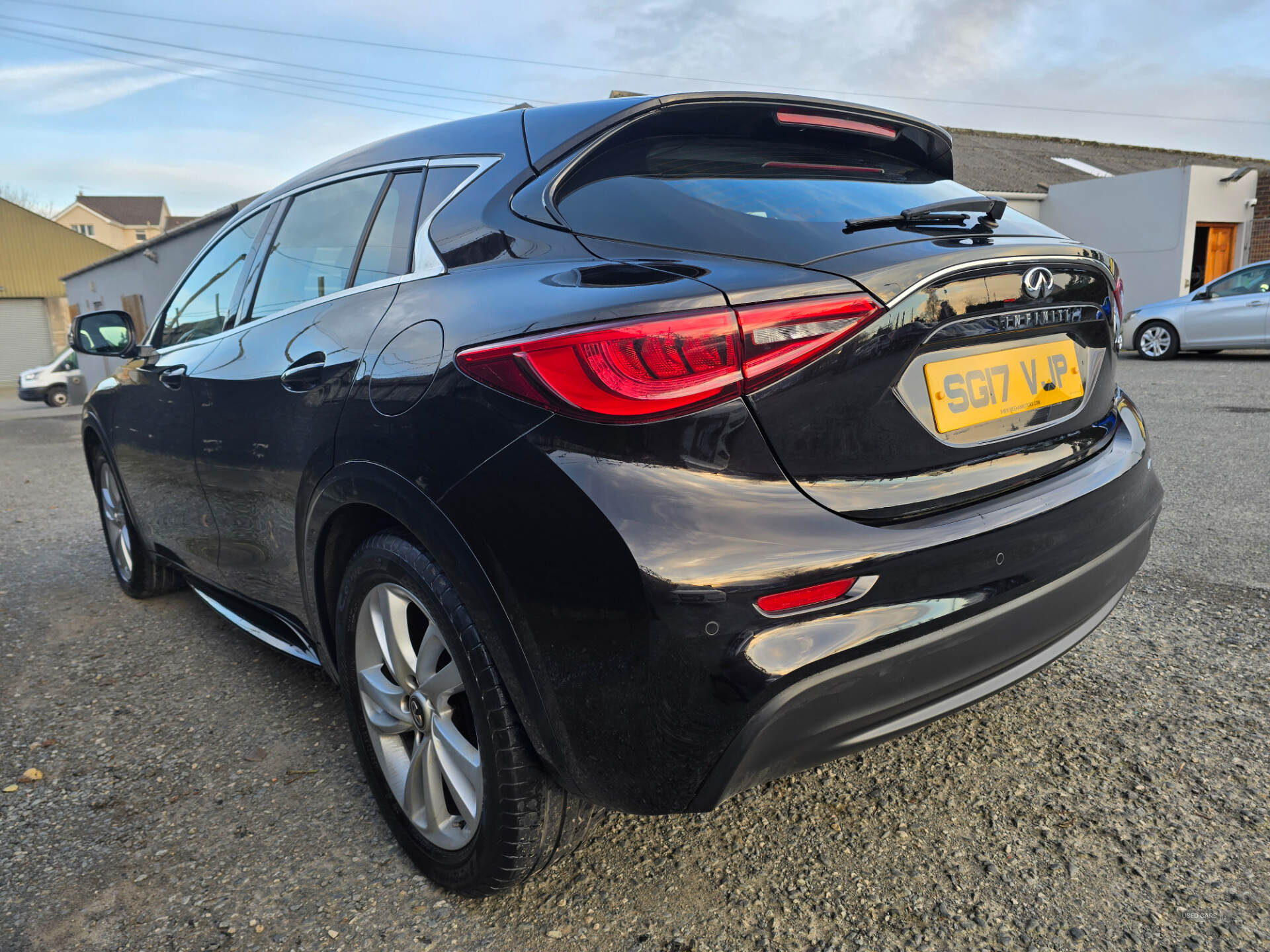 Infiniti Q30 DIESEL HATCHBACK in Down