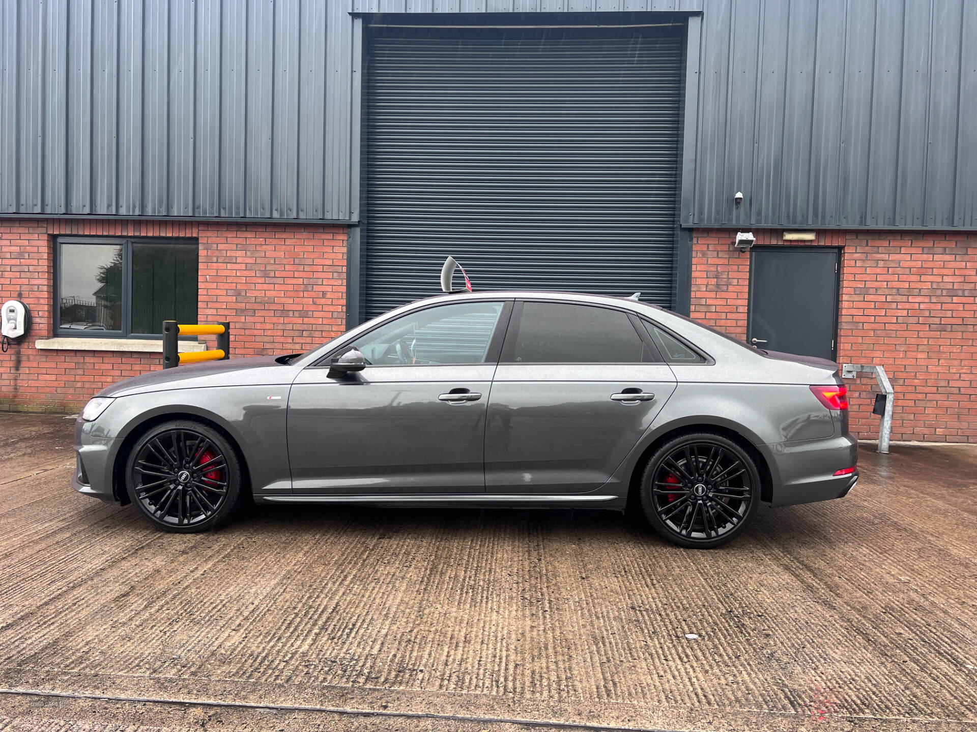 Audi A4 DIESEL SALOON in Antrim