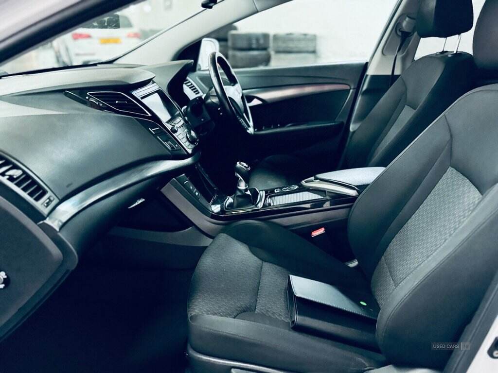 Sep 2017 Hyundai i40 1.7 CRDi [115] Blue Drive SE Nav 4dr