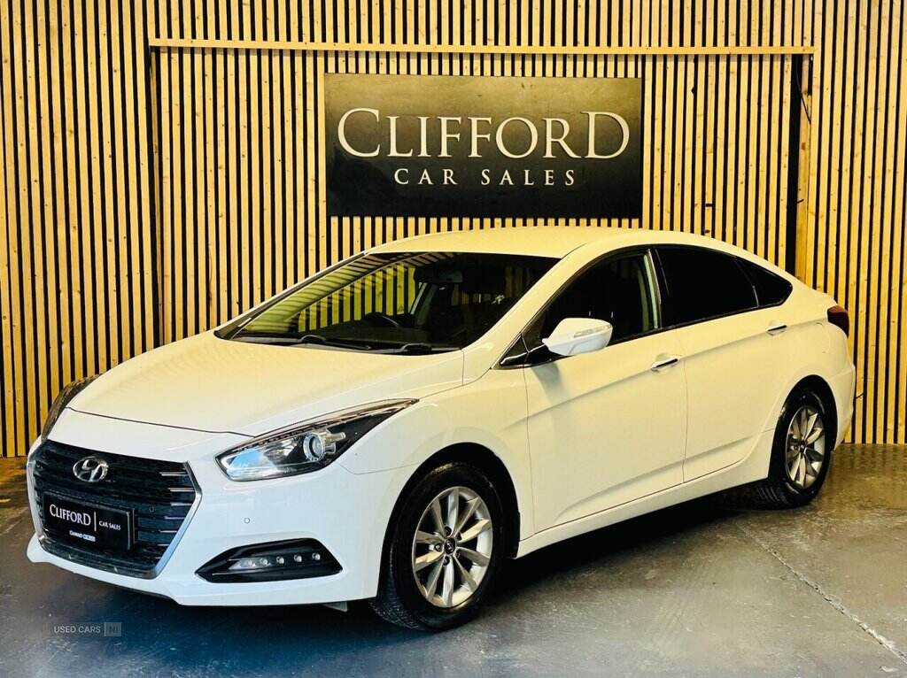 Sep 2017 Hyundai i40 1.7 CRDi [115] Blue Drive SE Nav 4dr