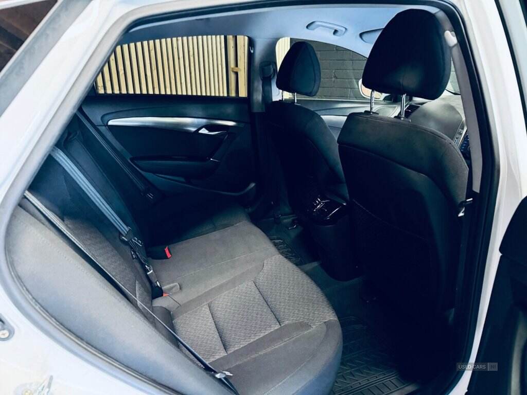 Sep 2017 Hyundai i40 1.7 CRDi [115] Blue Drive SE Nav 4dr