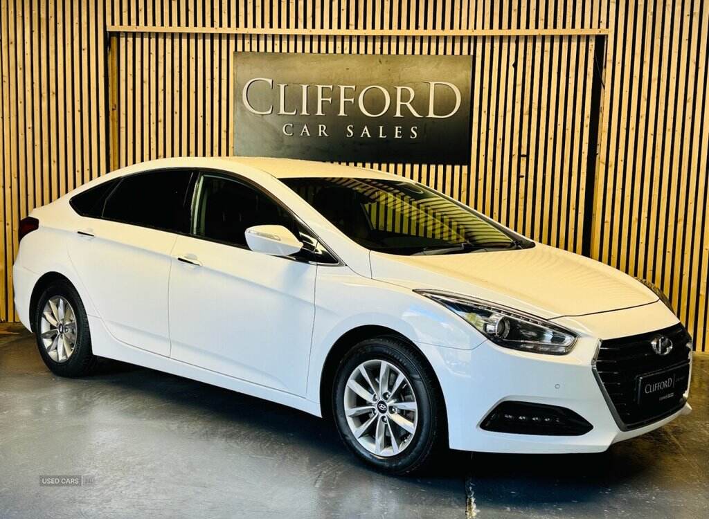 Sep 2017 Hyundai i40 1.7 CRDi [115] Blue Drive SE Nav 4dr