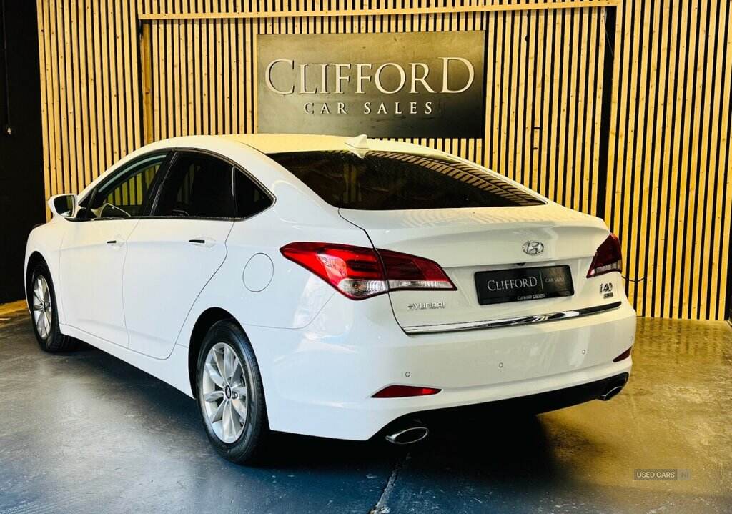Sep 2017 Hyundai i40 1.7 CRDi [115] Blue Drive SE Nav 4dr