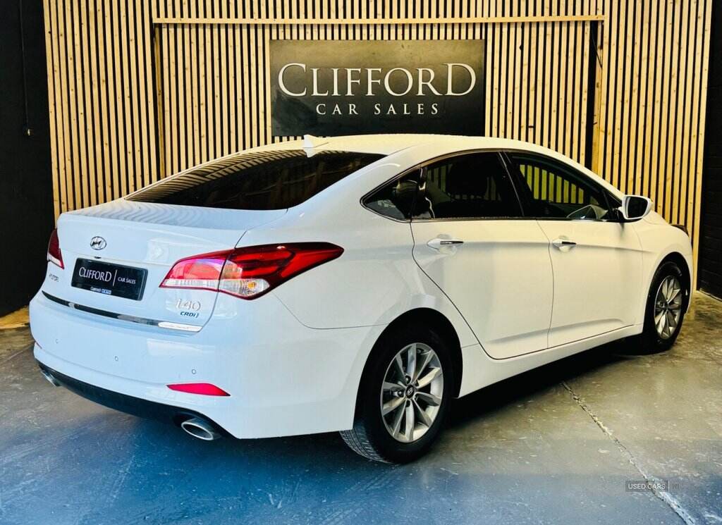 Sep 2017 Hyundai i40 1.7 CRDi [115] Blue Drive SE Nav 4dr