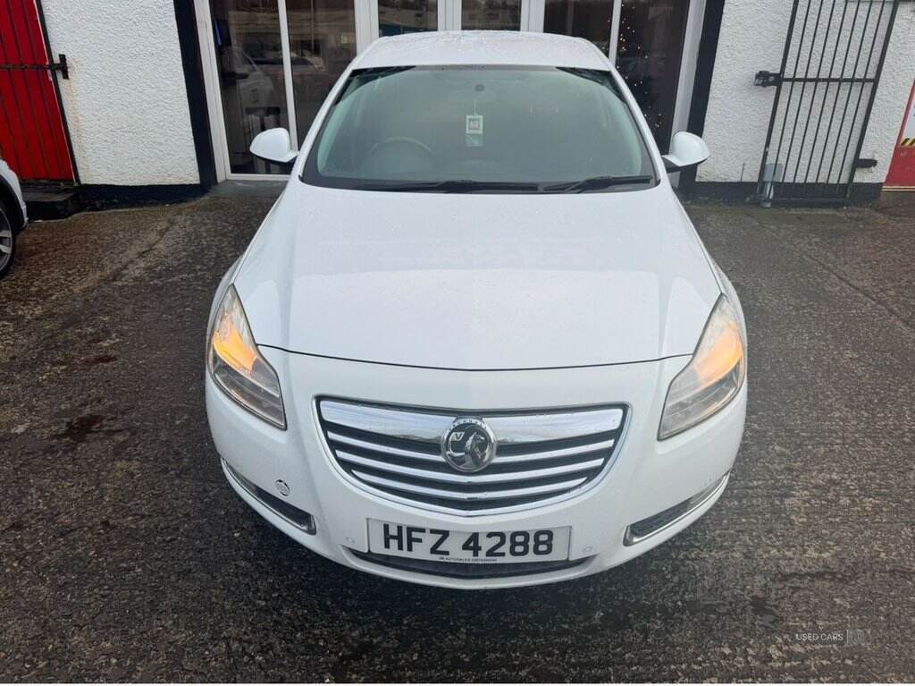 Sep 2011 Vauxhall Insignia 2.0 CDTi SRi Nav [160] 5dr