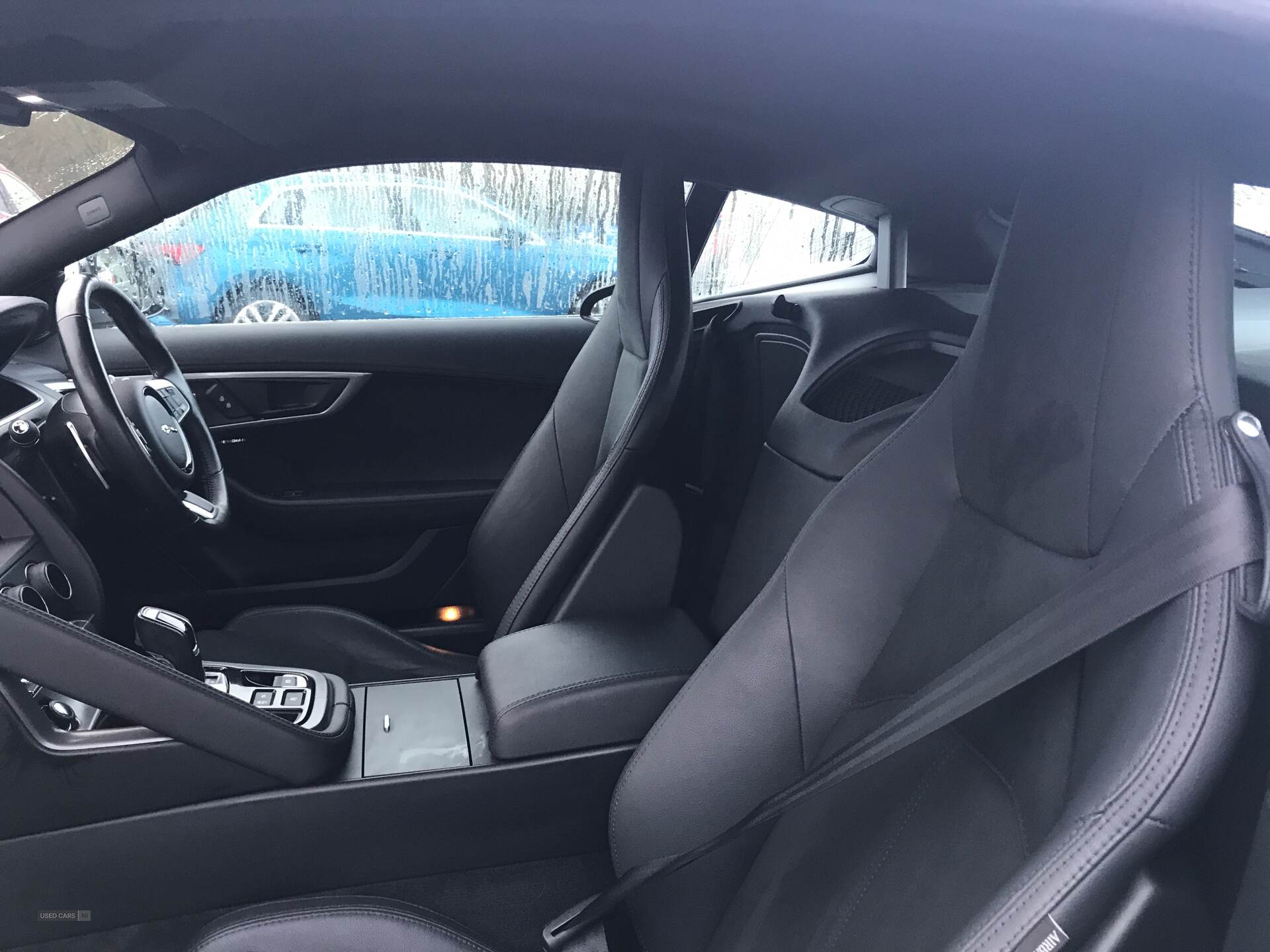 Mar 2022 Jaguar F-Type 2.0 P300 R-Dynamic 2dr Auto