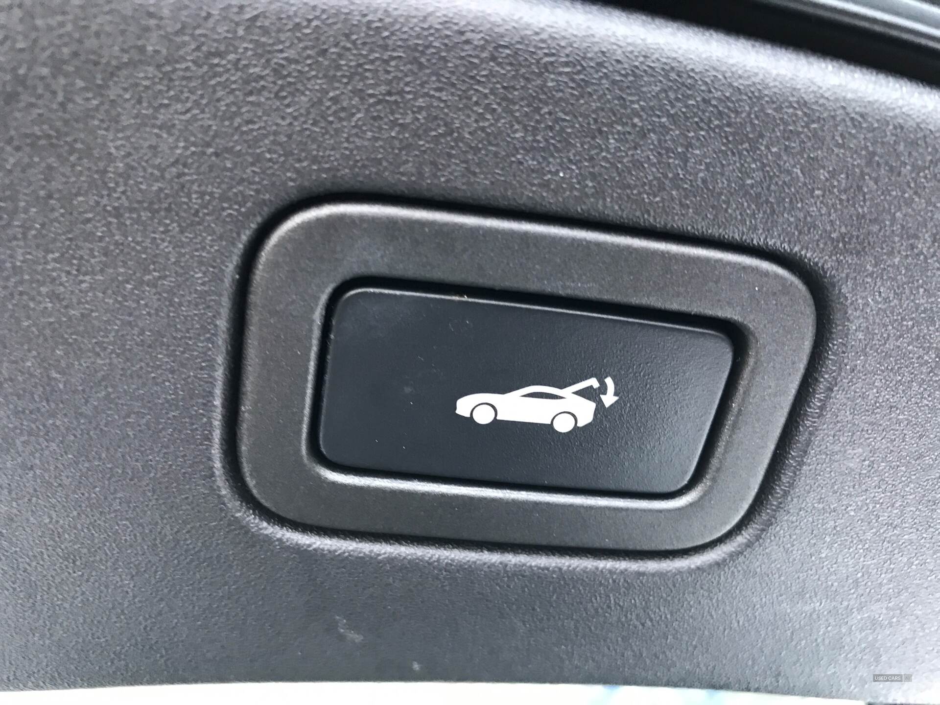 Mar 2022 Jaguar F-Type 2.0 P300 R-Dynamic 2dr Auto