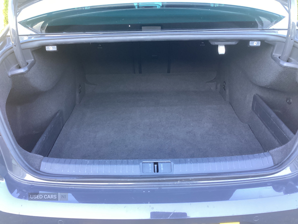 Volkswagen Passat DIESEL SALOON in Down